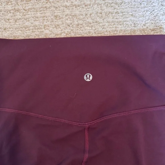Lululemon Align 21” Cassis - Picture 4 of 5